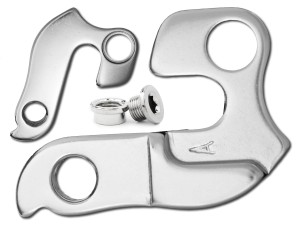 HAK RAMY DO PRZERZUTKI TYLNEJ ALU HG006 + ŚRUBY